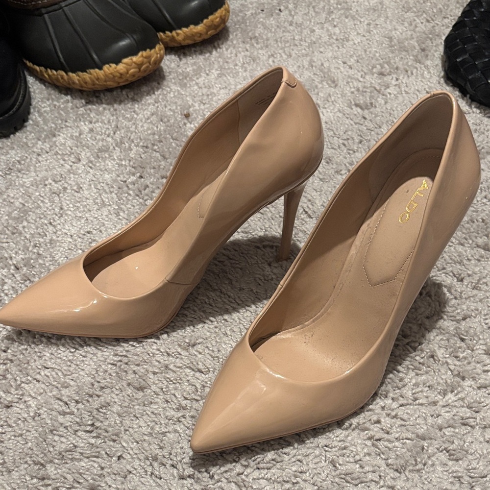 ALDO Women's Beige Stiletto Heels
